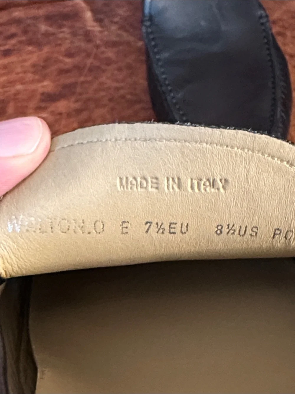 Bally Walton Black Leather Slip-On Driving Loafers Made in Italy